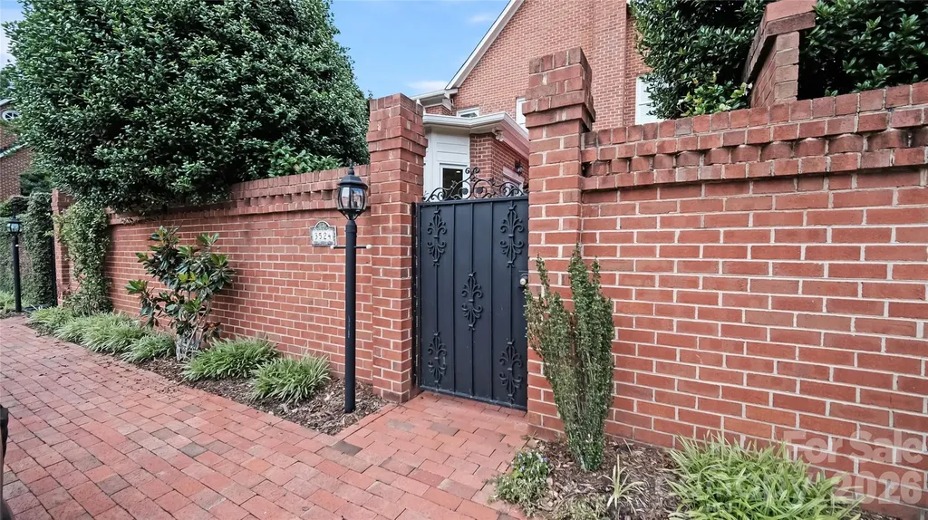 3524 Kylemore Court Charlotte NC 28210