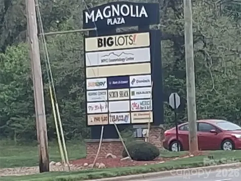 2321 Magnolia Place Morganton NC 28655
