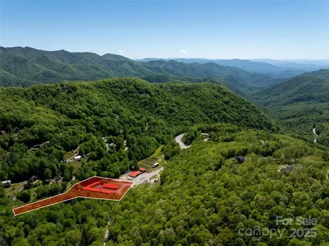 11242 Us 19 Highway Maggie Valley NC 28751