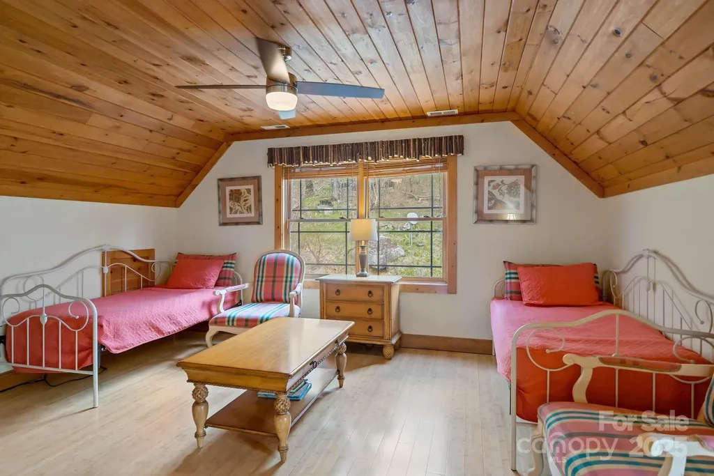 140 Spruce Hollow Road Beech Mountain NC 28604