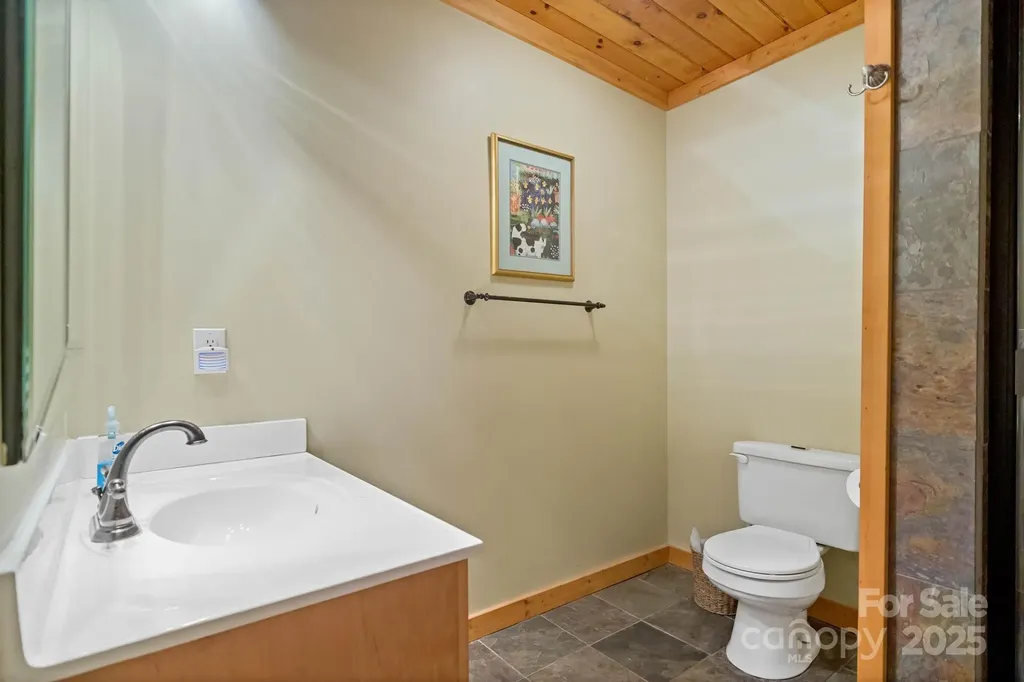 140 Spruce Hollow Road Beech Mountain NC 28604