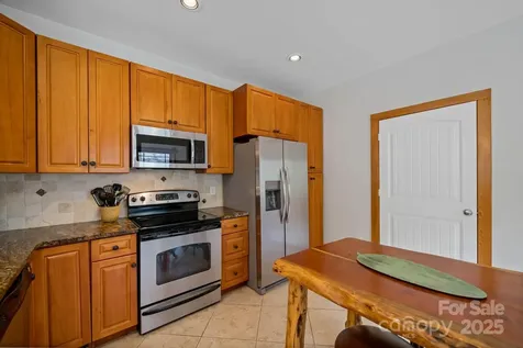 140 Spruce Hollow Road Beech Mountain NC 28604