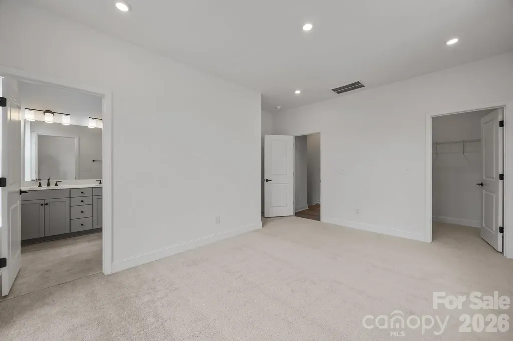 3225 Drift Street Charlotte NC 28278