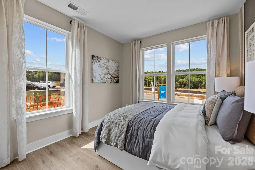 3225 Drift Street Charlotte NC 28278