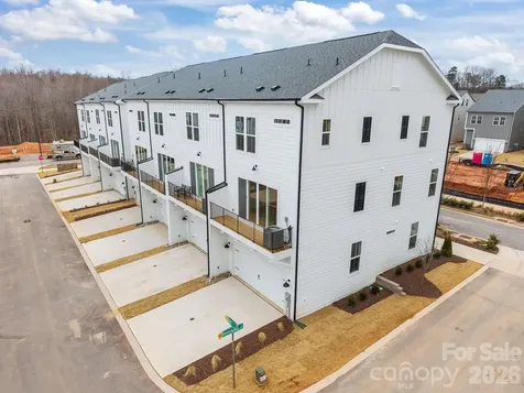 3225 Drift Street Charlotte NC 28278