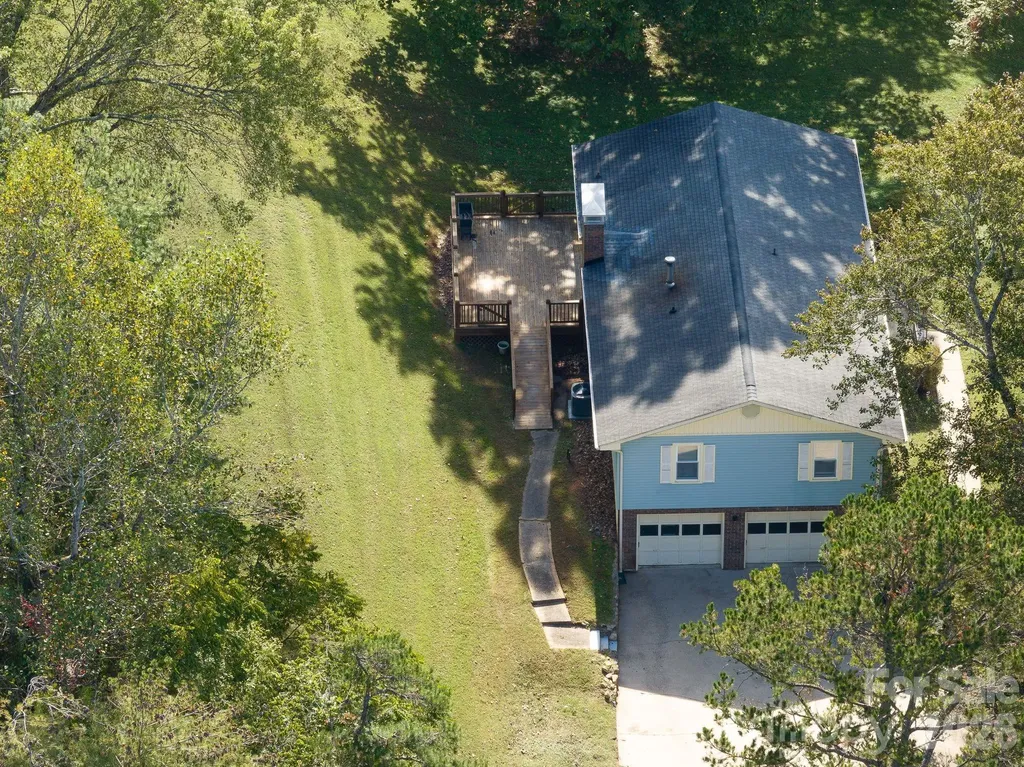 16 Sun Valley Court Alexander NC 28701