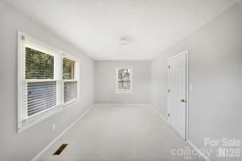 16 Sun Valley Court Alexander NC 28701