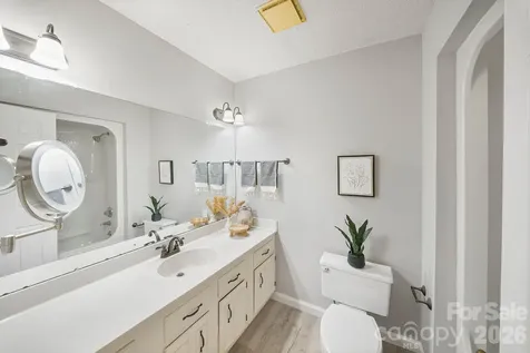 16 Sun Valley Court Alexander NC 28701