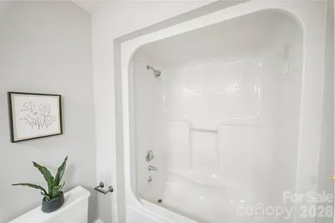 16 Sun Valley Court Alexander NC 28701