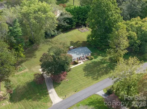 16 Sun Valley Court Alexander NC 28701