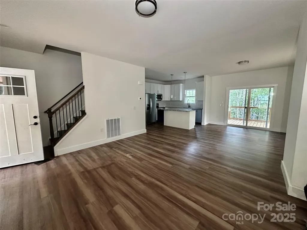 206 Cascade Ridge Road Fairview NC 28730