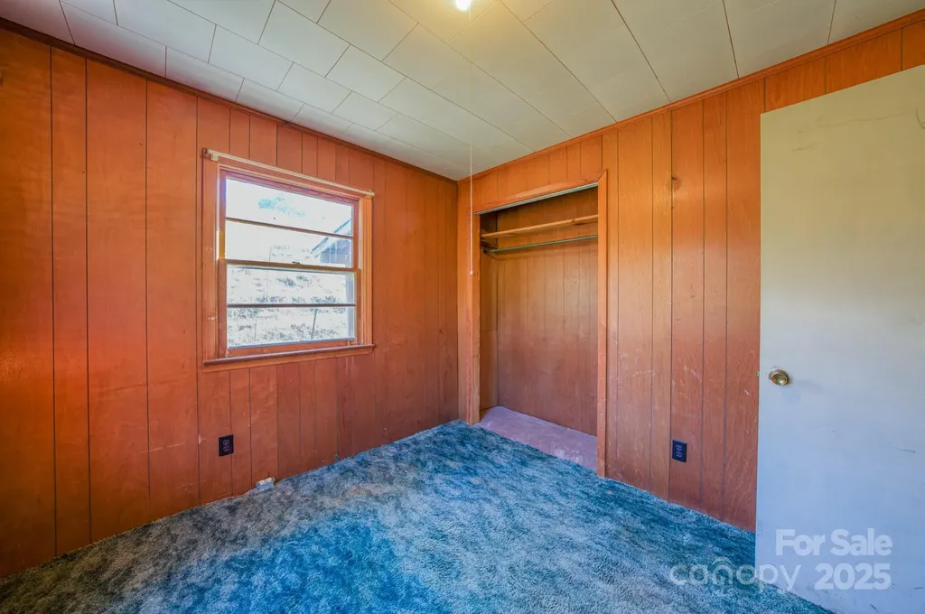 318 Monticello Road Weaverville NC 28787