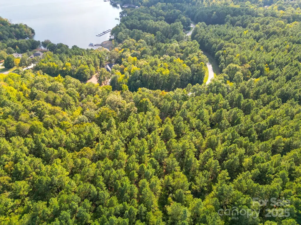 222 Mallard Drive New London NC 28127