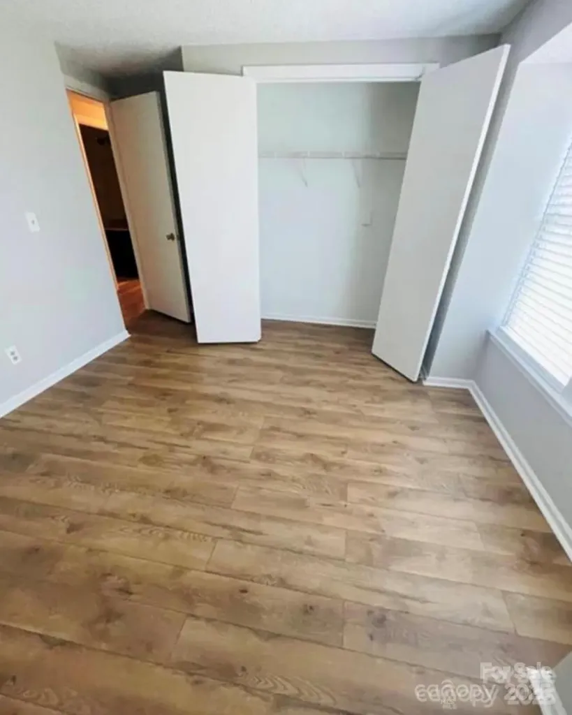 1624 Arlyn Circle Charlotte NC 28213