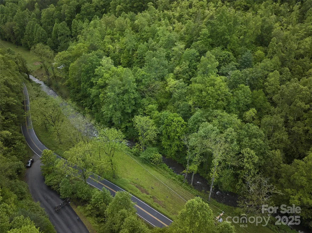 210 Conleys Creek Road Whittier NC 28789