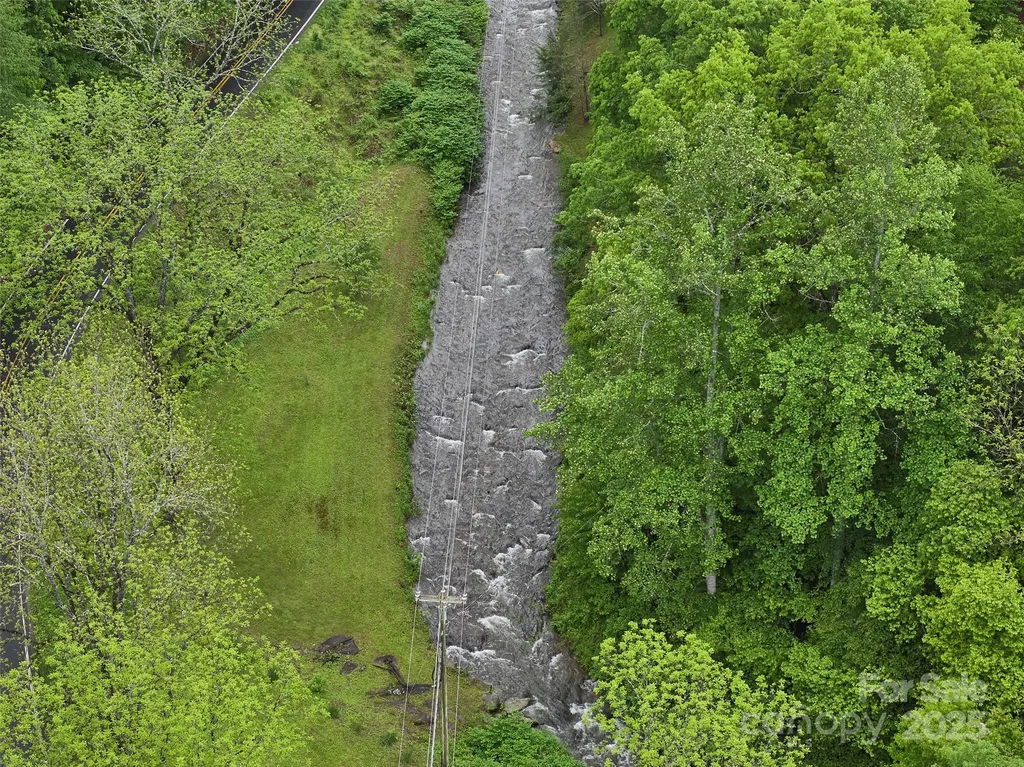 210 Conleys Creek Road Whittier NC 28789