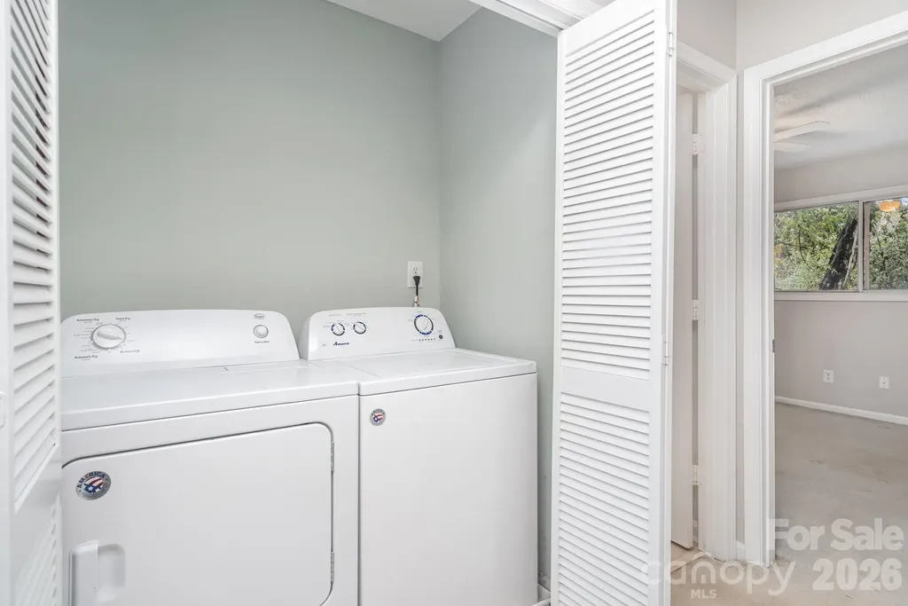 8005 Horse Chestnut Lane Charlotte NC 28277
