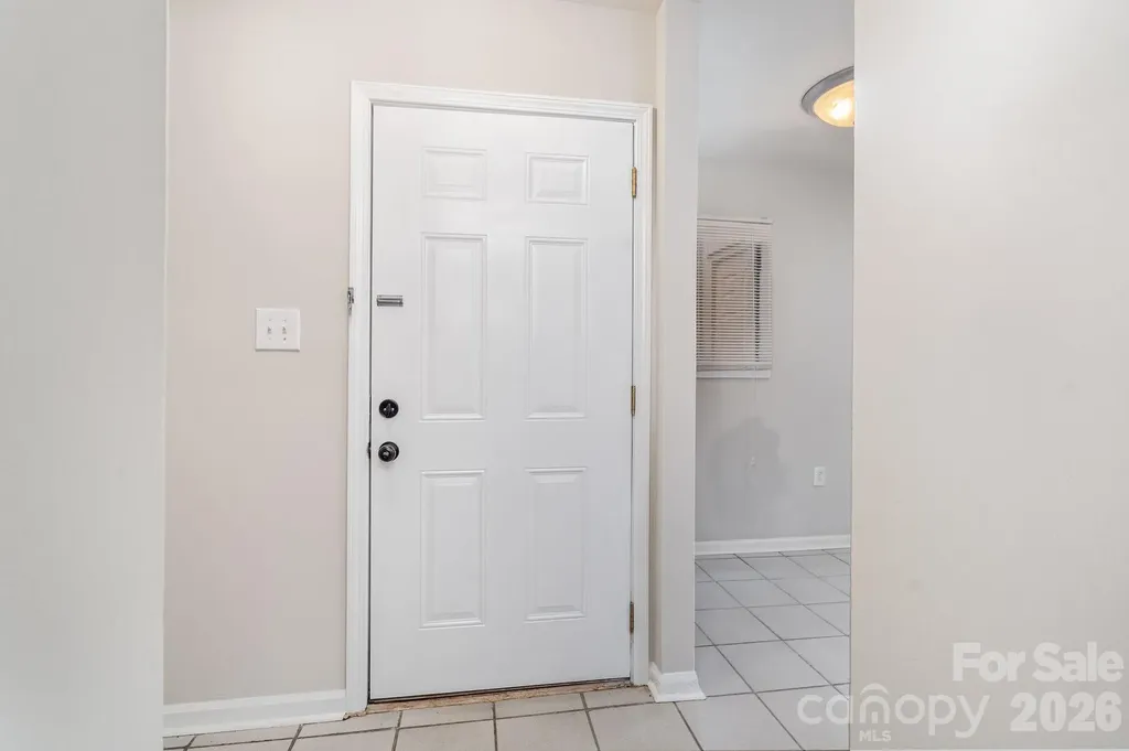 8005 Horse Chestnut Lane Charlotte NC 28277