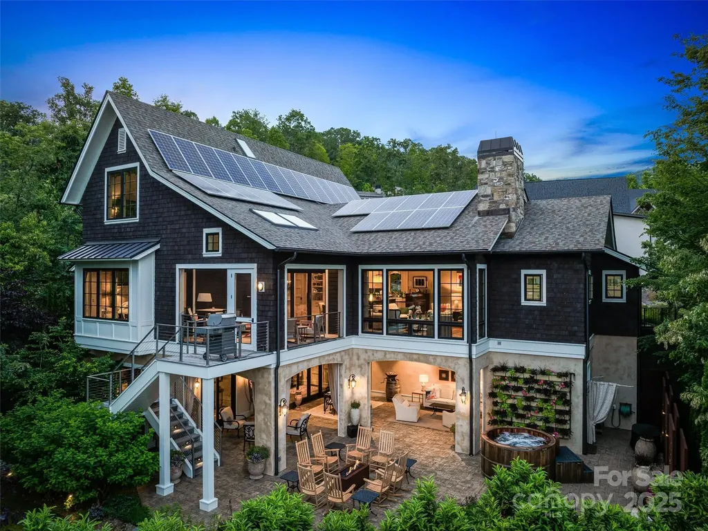 3 Bayonne Trail Asheville NC 28804