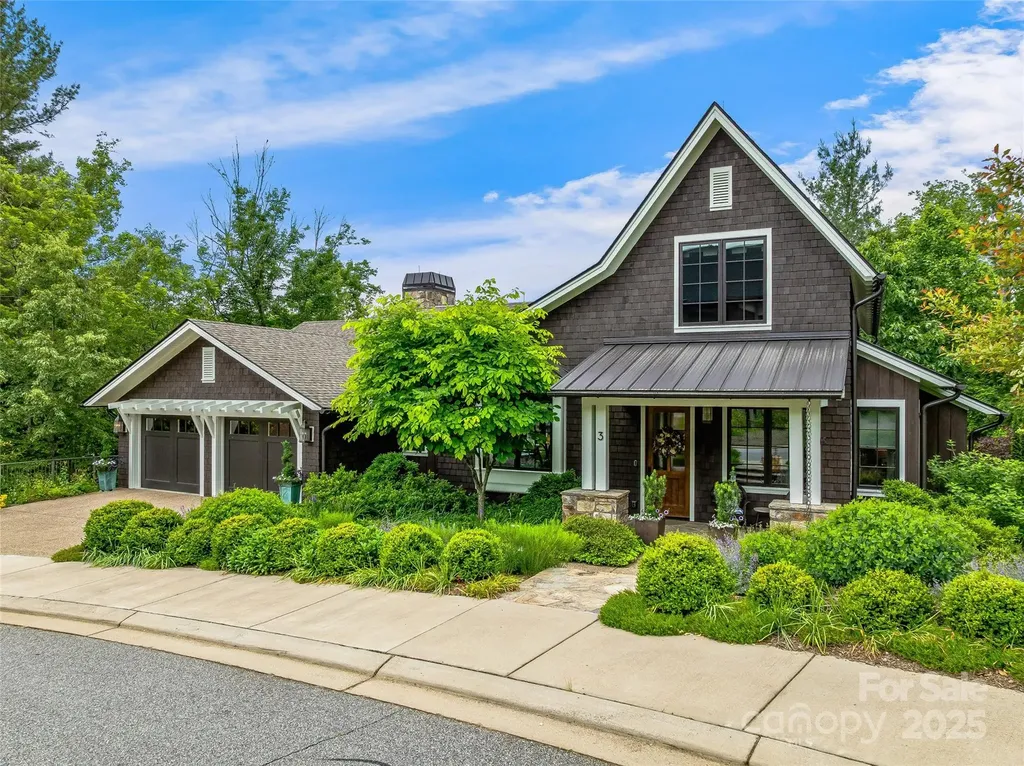3 Bayonne Trail Asheville NC 28804
