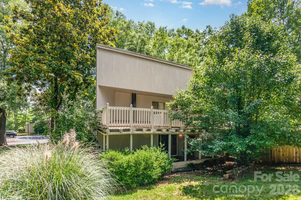 7900 Horse Chestnut Lane Charlotte NC 28277