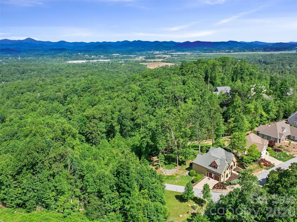 99999 Millbrae Loop Hendersonville NC 28791