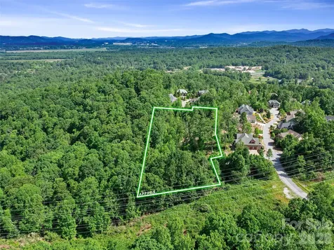 99999 Millbrae Loop Hendersonville NC 28791
