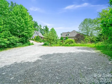 99999 Millbrae Loop Hendersonville NC 28791