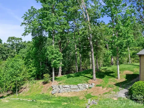 99999 Millbrae Loop Hendersonville NC 28791