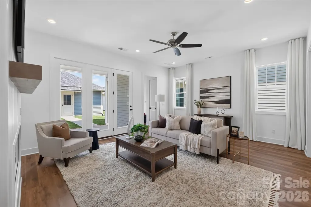 9109 Maybry Park Street Charlotte NC 28212