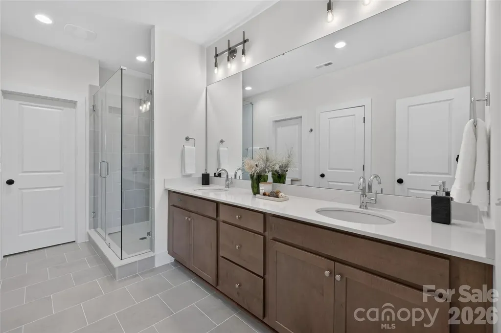 9109 Maybry Park Street Charlotte NC 28212