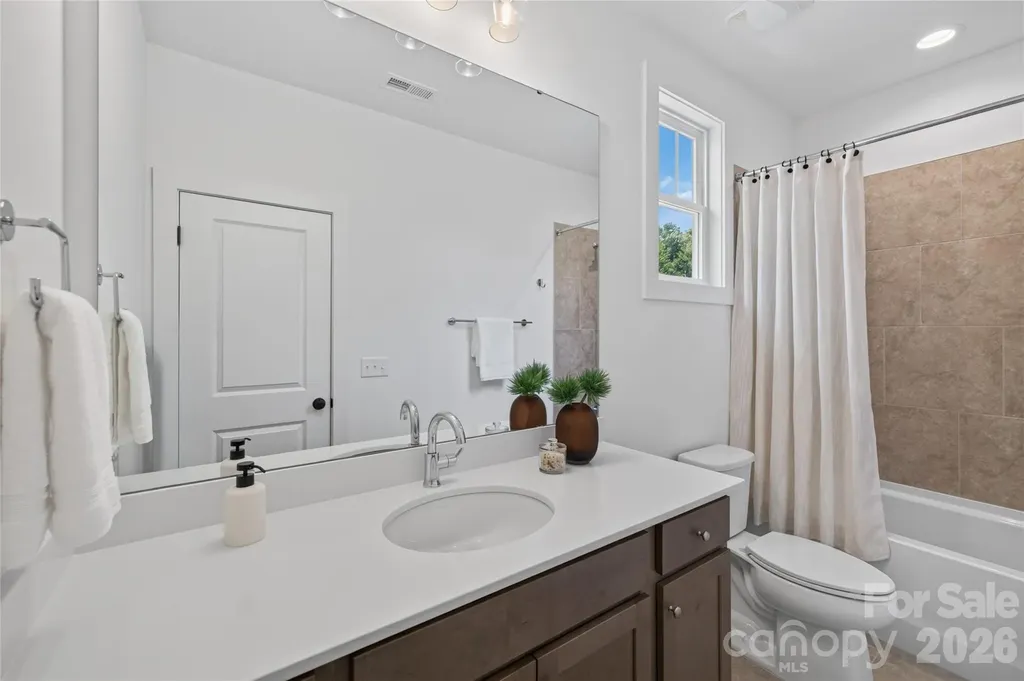 9109 Maybry Park Street Charlotte NC 28212