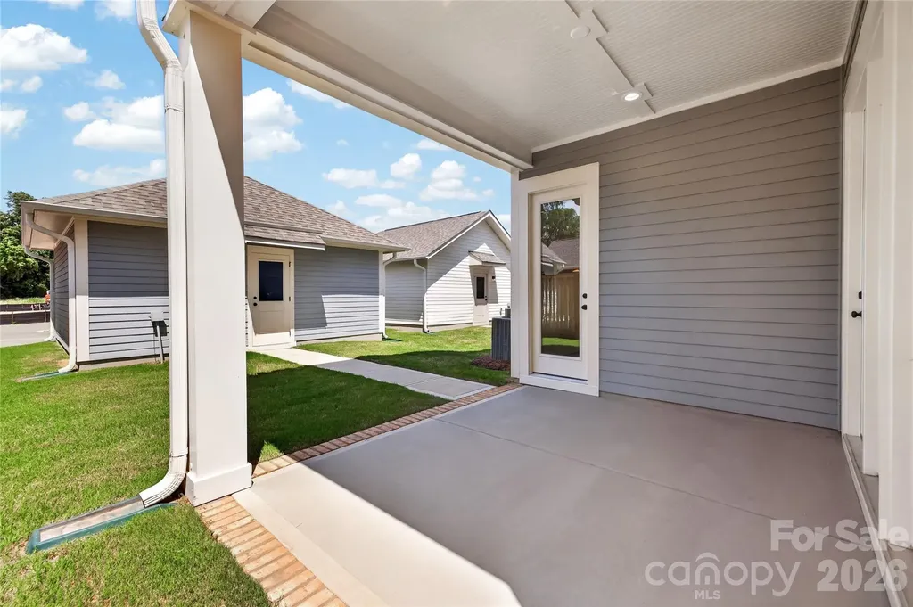 9109 Maybry Park Street Charlotte NC 28212
