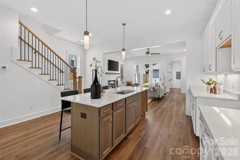 9109 Maybry Park Street Charlotte NC 28212