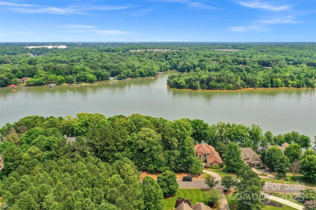 3223 Lake Pointe Drive Belmont NC 28012