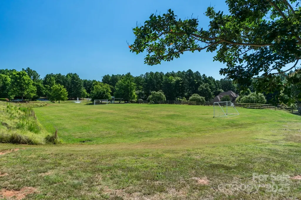 3223 Lake Pointe Drive Belmont NC 28012