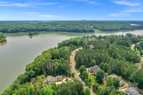 3223 Lake Pointe Drive Belmont NC 28012