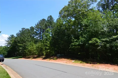 3223 Lake Pointe Drive Belmont NC 28012