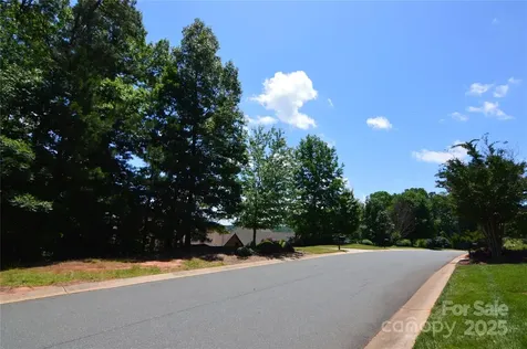 3223 Lake Pointe Drive Belmont NC 28012