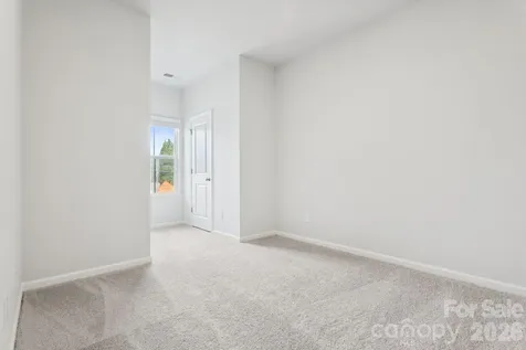 4750 Lakeview Road Charlotte NC 28216