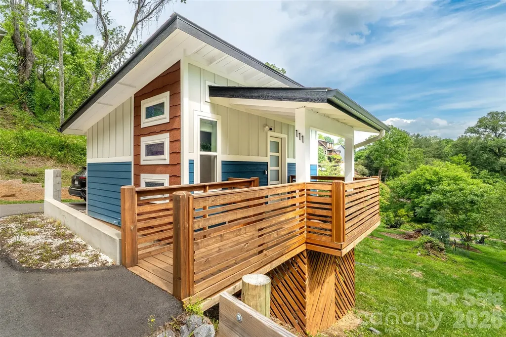 109 Thurland Avenue Asheville NC 28803