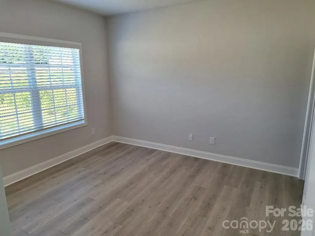 236 Mountain Island Drive Statesville NC 28677