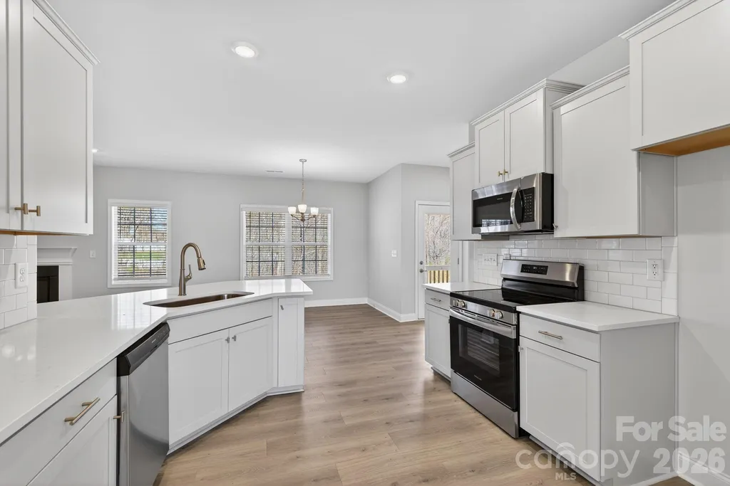 236 Mountain Island Drive Statesville NC 28677
