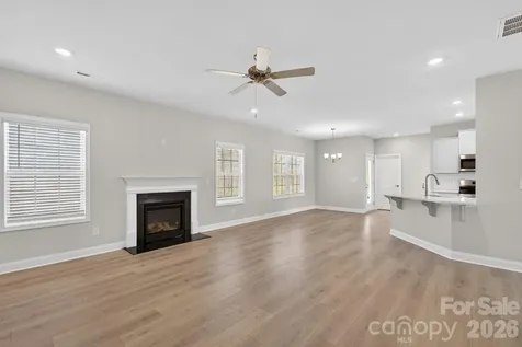 236 Mountain Island Drive Statesville NC 28677