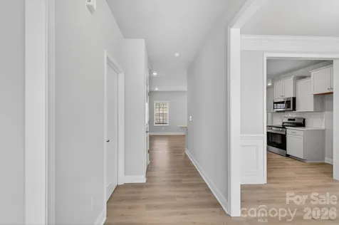 236 Mountain Island Drive Statesville NC 28677