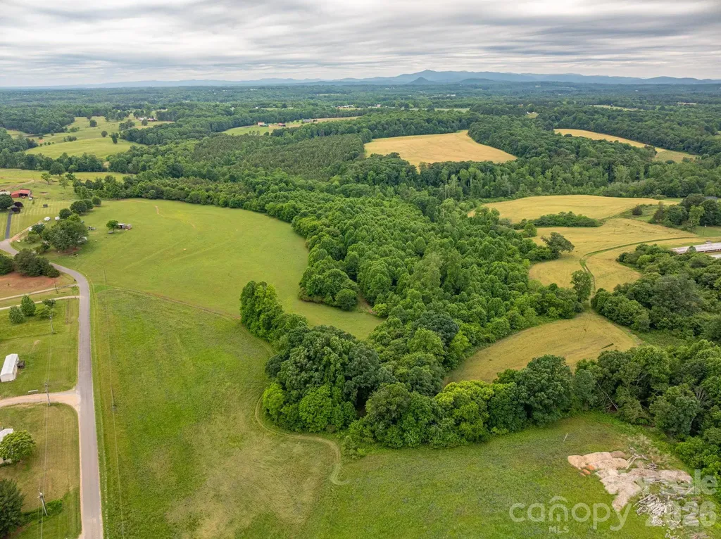 000 Wells Road Vale NC 28168