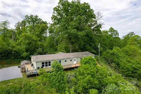 208 Stillwater Springs Road Burnsville NC 28714