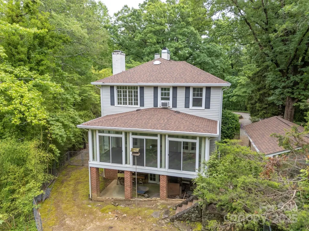 93 Villa Barbara Lane Tryon NC 28782