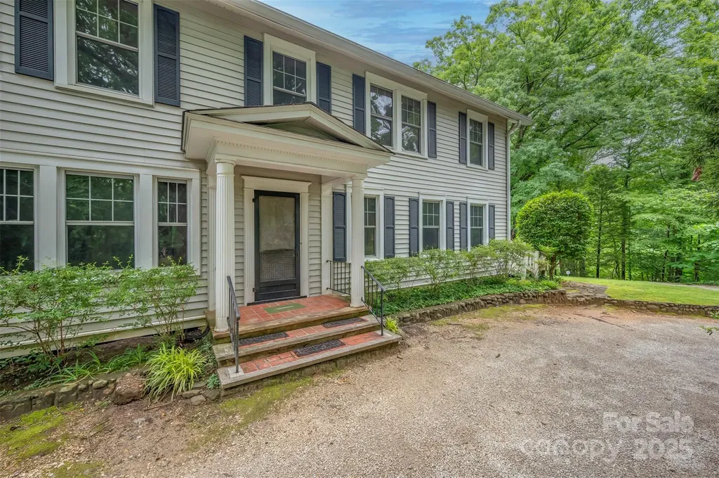 93 Villa Barbara Lane Tryon NC 28782