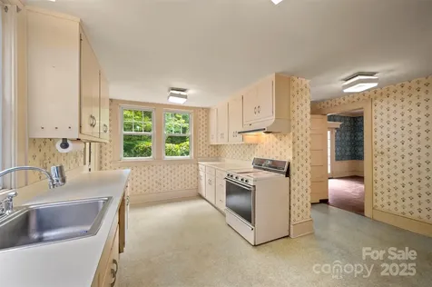 93 Villa Barbara Lane Tryon NC 28782